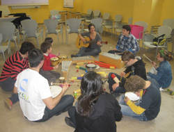 Participantes en el Taller de musicoterapia