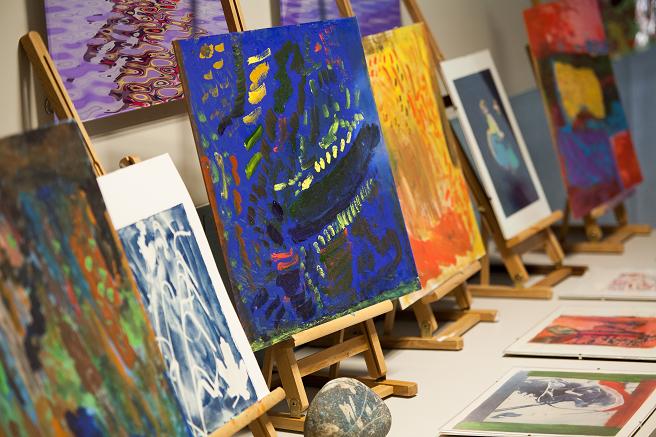 Exposición del CRE de Alzheimer. Fotografías artísticas realizadas en el CRE de Alzheimer.