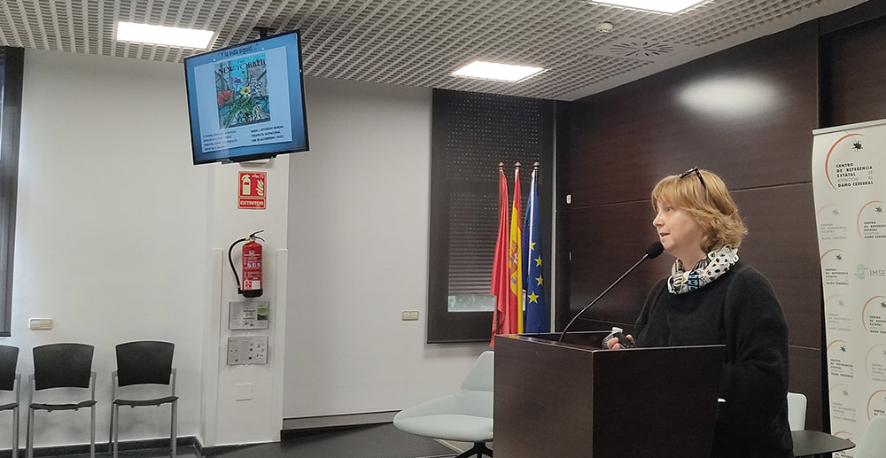 María J. Reviriego Moreno durante su ponencia.